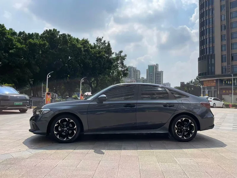 Honda Civic — фото 4