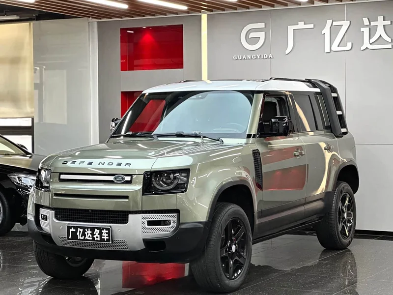 Land Rover Defender — фото 1