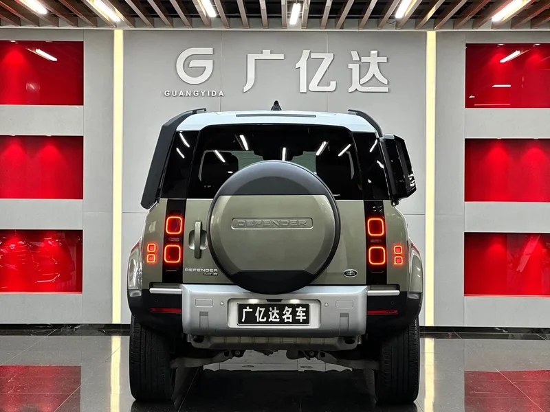 Land Rover Defender — фото 24