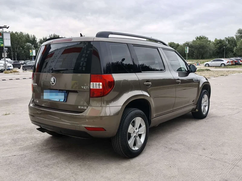 Skoda Yeti — фото 7