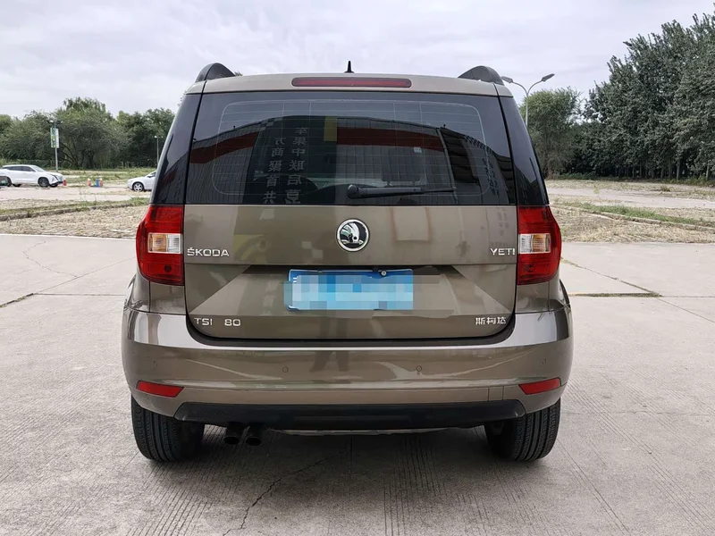 Skoda Yeti — фото 8