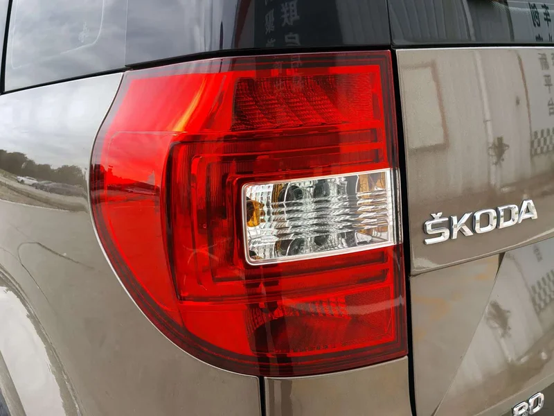 Skoda Yeti — фото 10