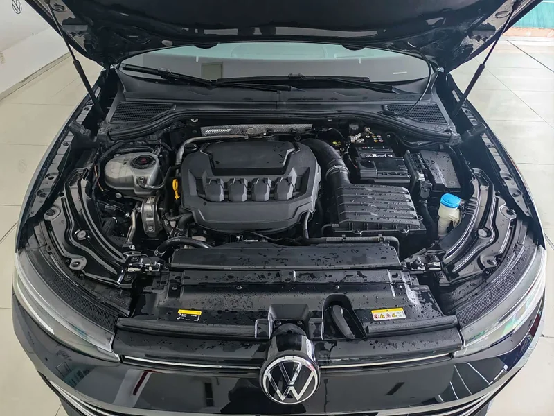 Volkswagen Passat — фото 6