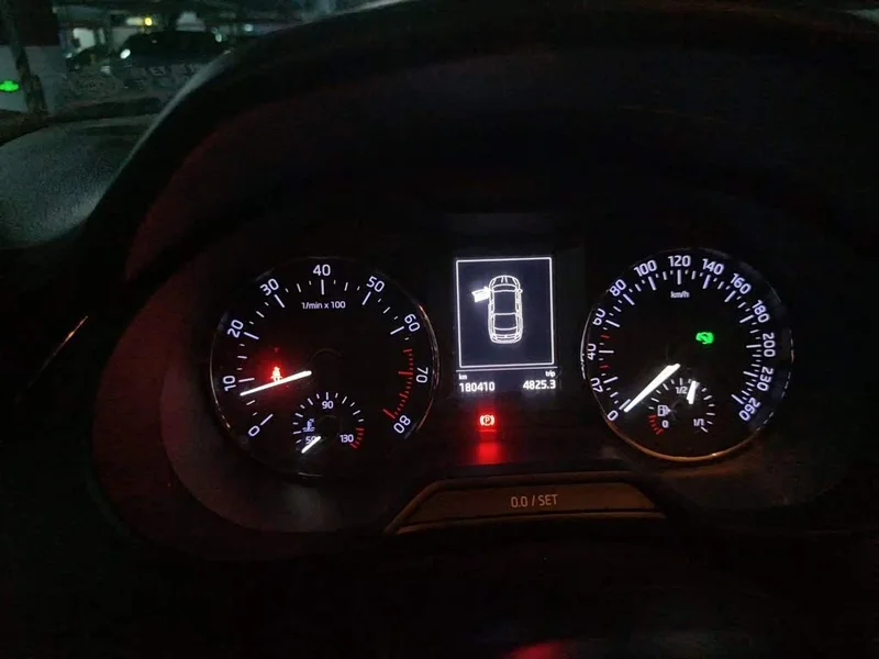Volkswagen Octavia — фото 7