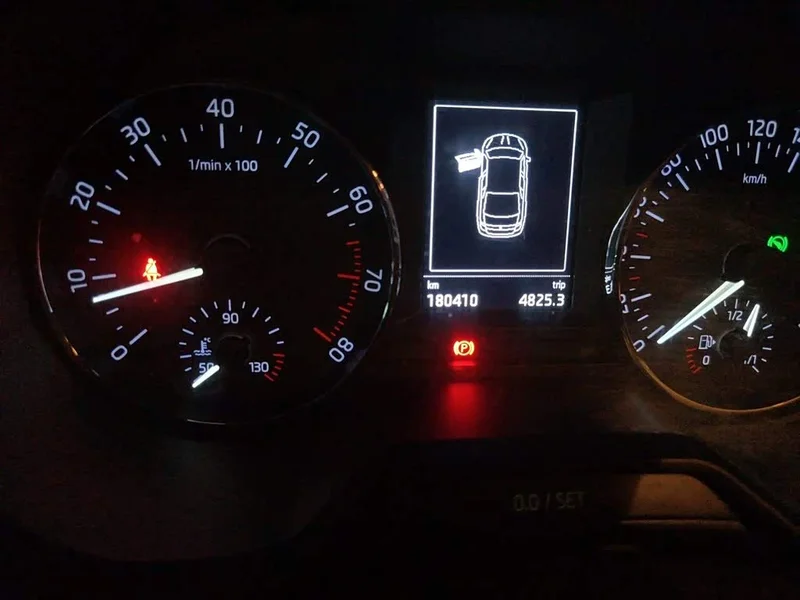 Volkswagen Octavia — фото 8