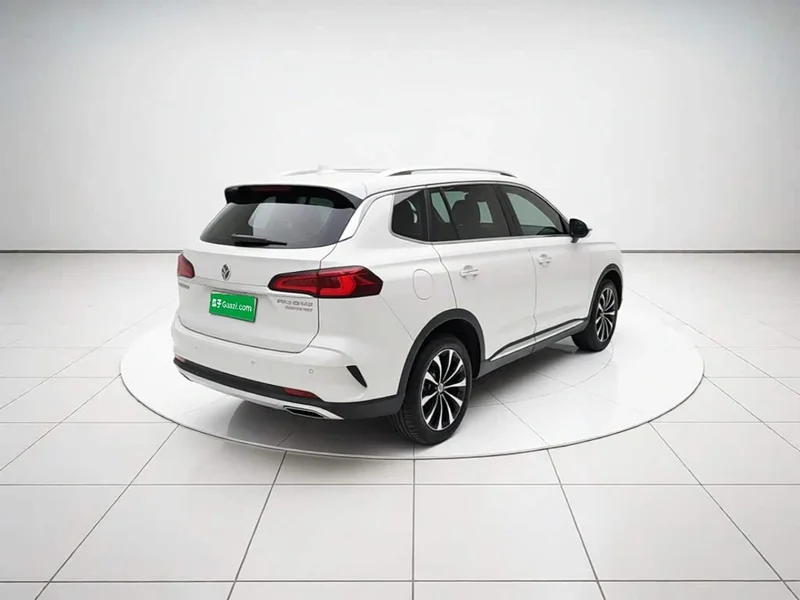 Roewe RX5 eMAX — фото 6