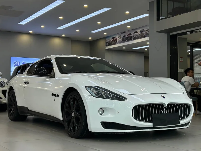 Maserati GranTurismo — фото 3
