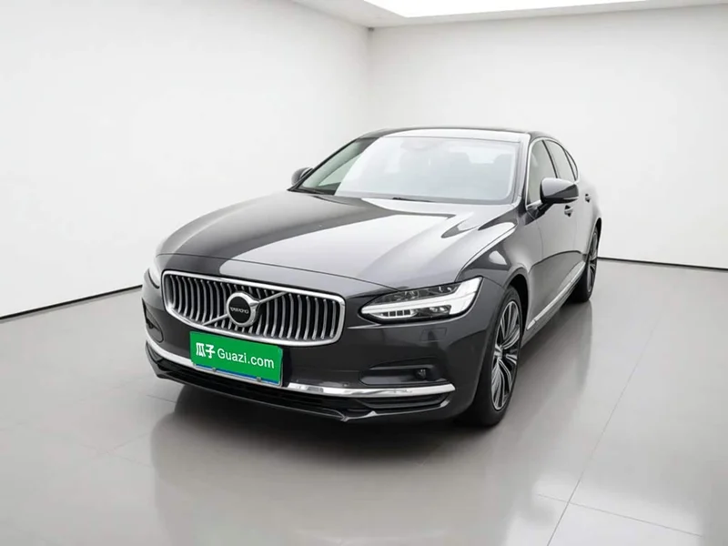 Volvo S90 — фото 1