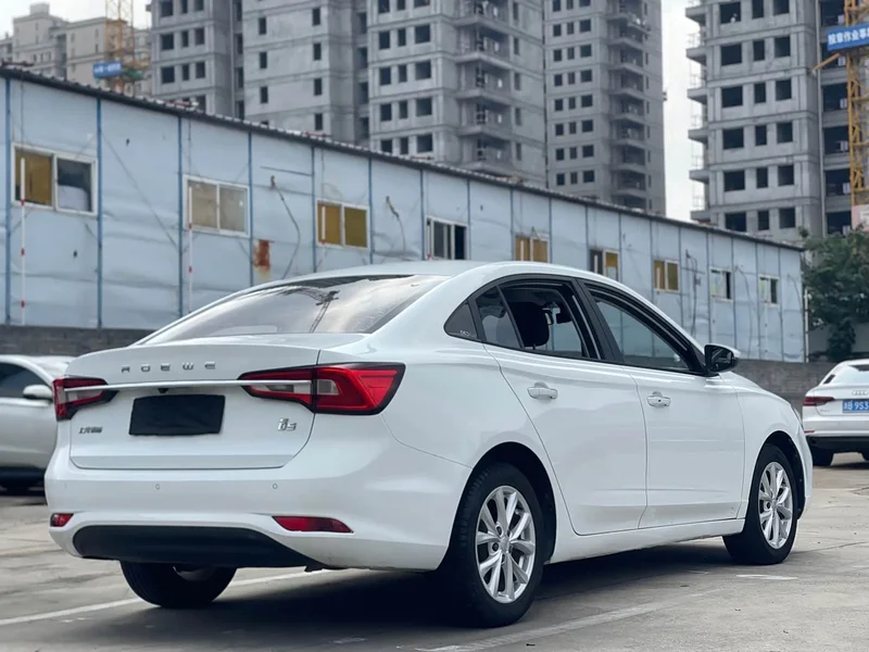 Roewe i5 — фото 18