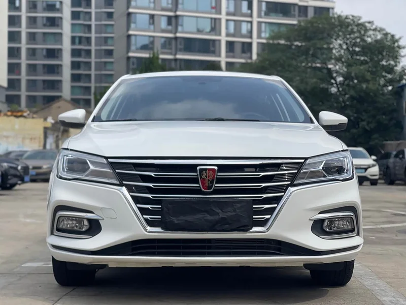 Roewe i5 — фото 2