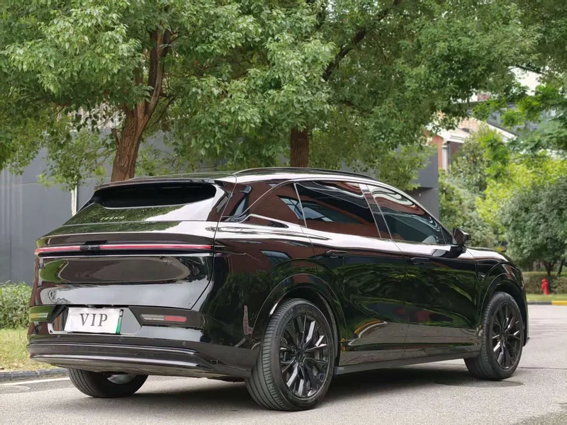 Zeekr 7X — фото 7