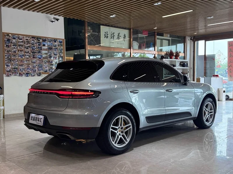 Porsche Macan — фото 4