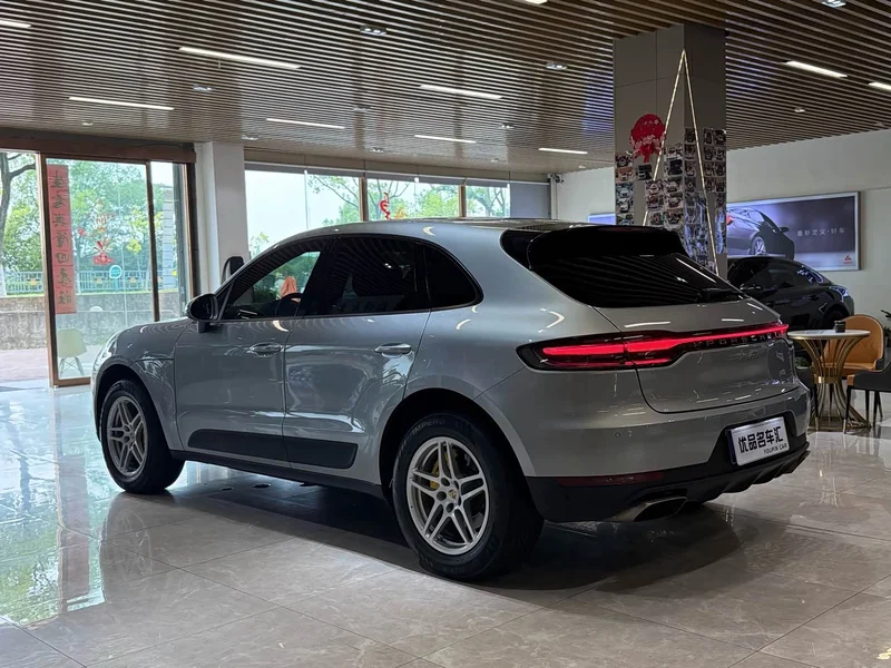 Porsche Macan — фото 6
