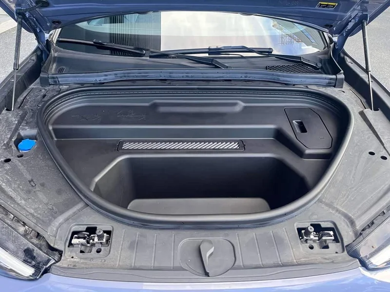 Audi Q6L e-tron — фото 12