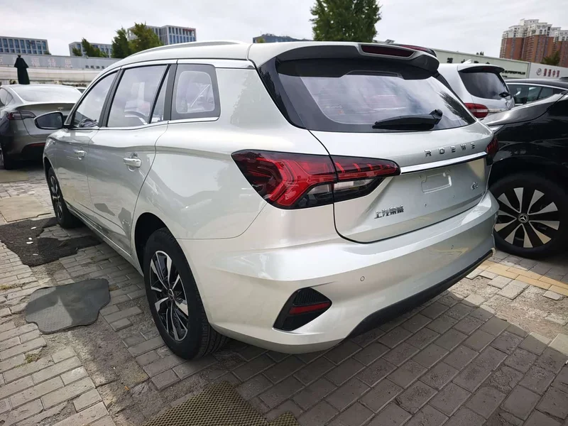 Roewe Ei5 — фото 12
