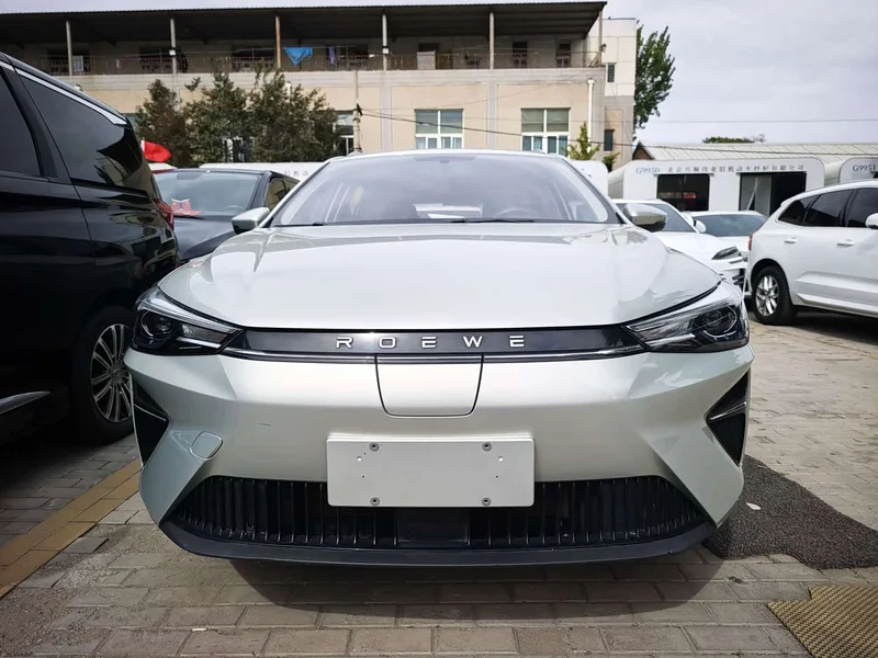 Roewe Ei5 — фото 2