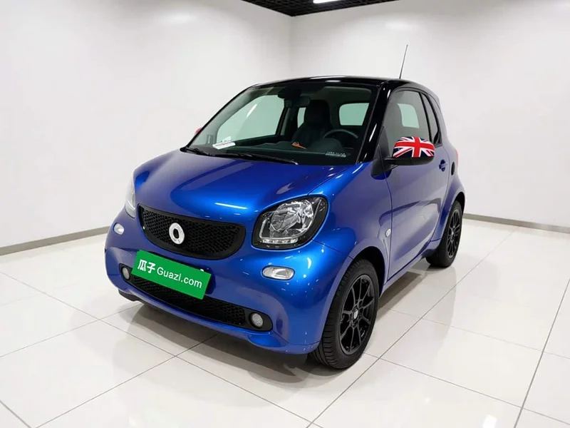 Smart Fortwo — фото 1