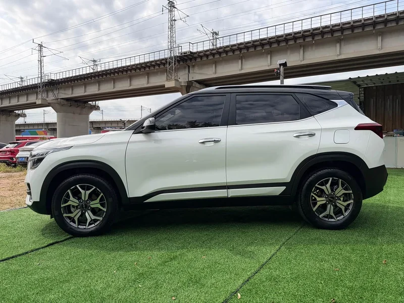 Kia KX3 — фото 7