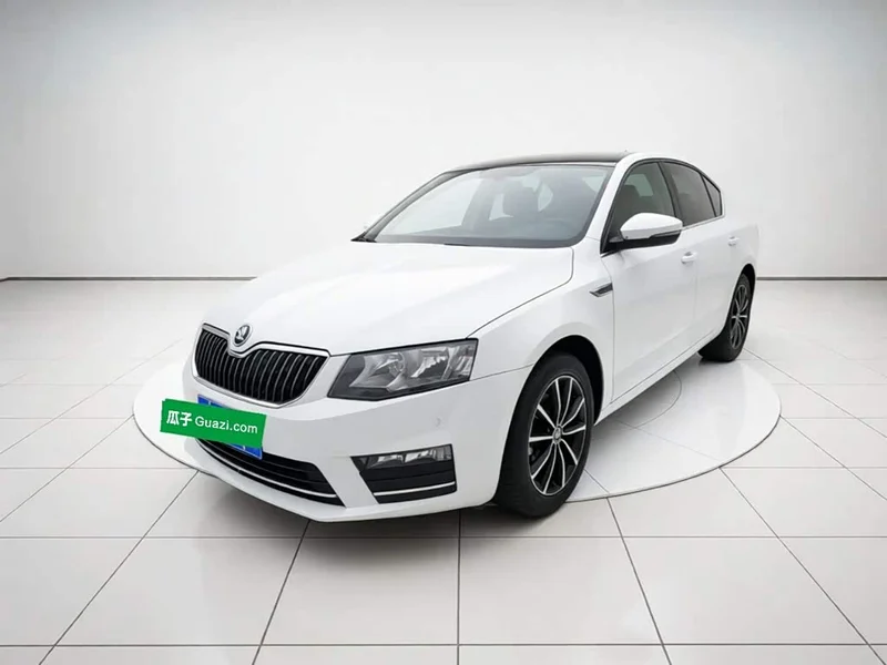 Volkswagen Octavia — фото 1
