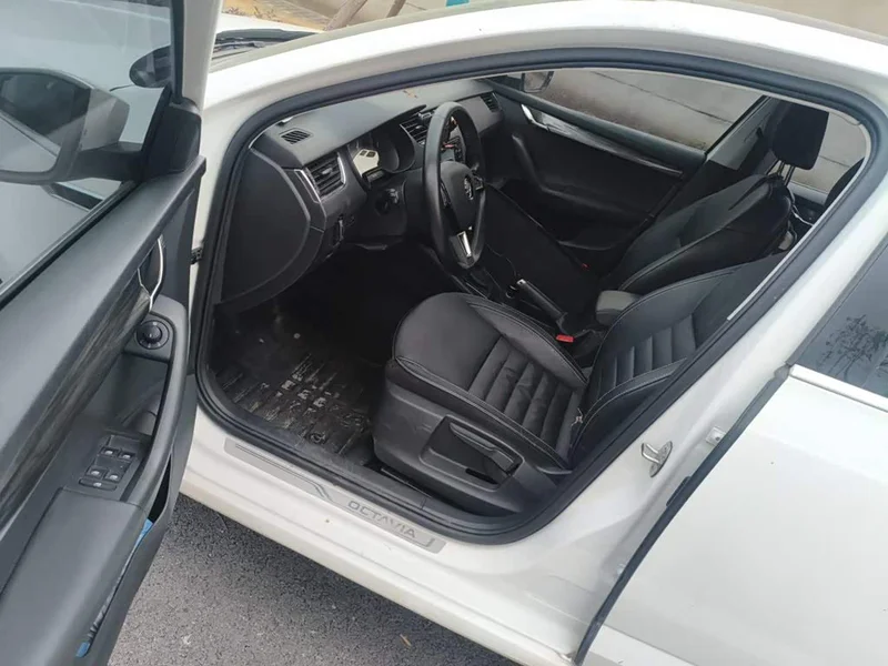 Volkswagen Octavia — фото 17