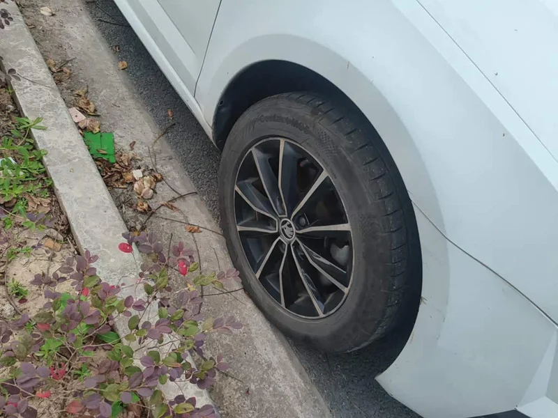 Volkswagen Octavia — фото 8