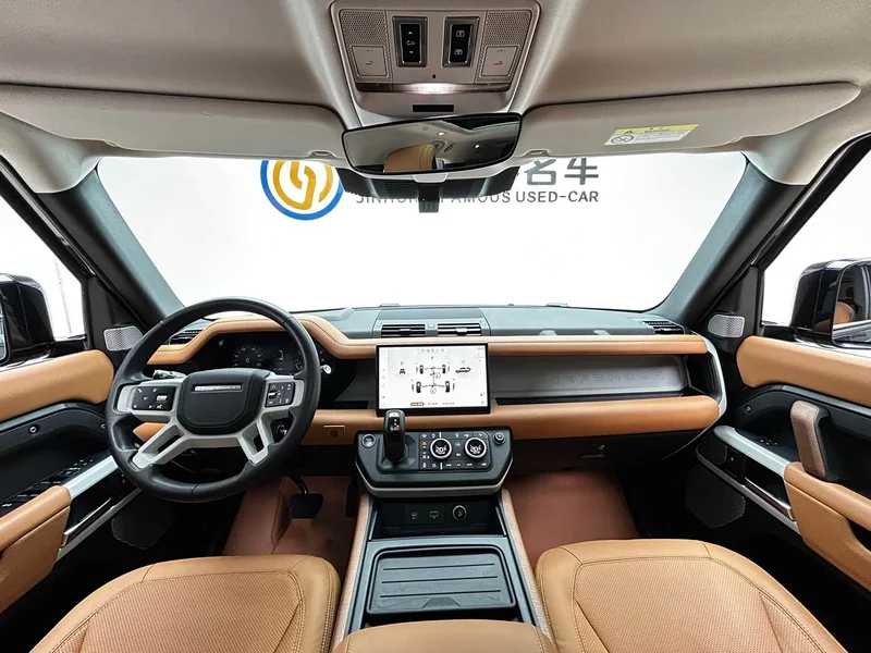 Land Rover Defender — фото 19