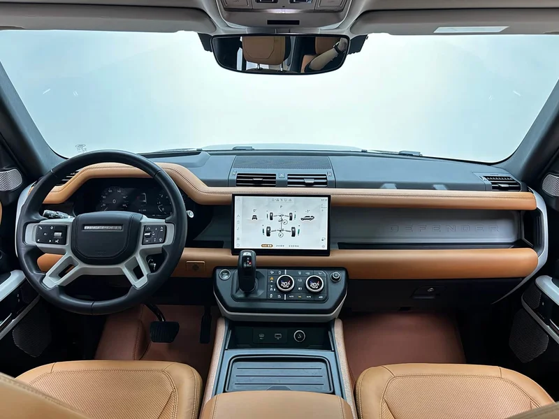 Land Rover Defender — фото 20