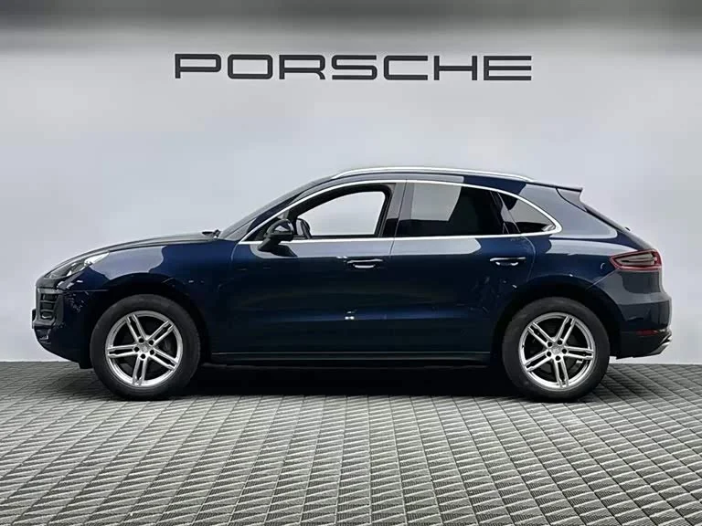 Porsche Macan — фото 6