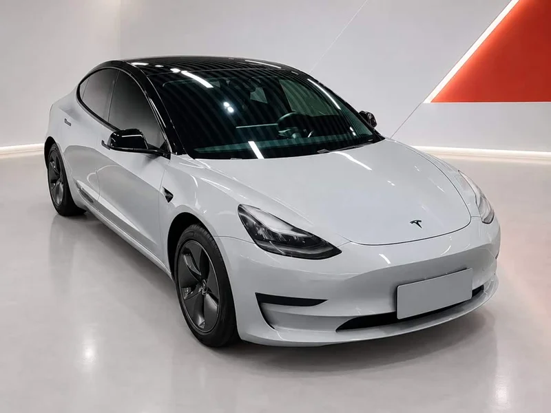 Tesla Model 3 — фото 3