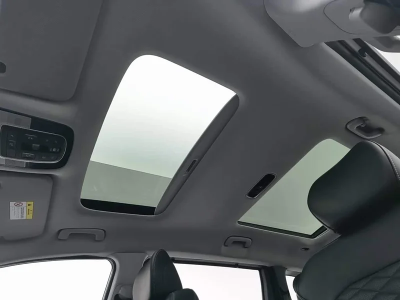 Ford Kuga — фото 14