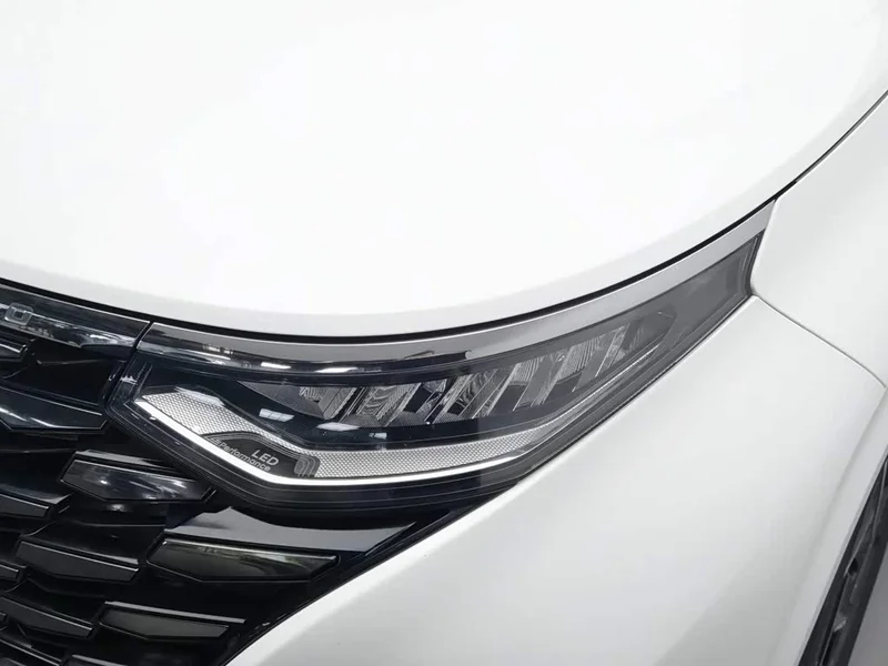 Ford Kuga — фото 7