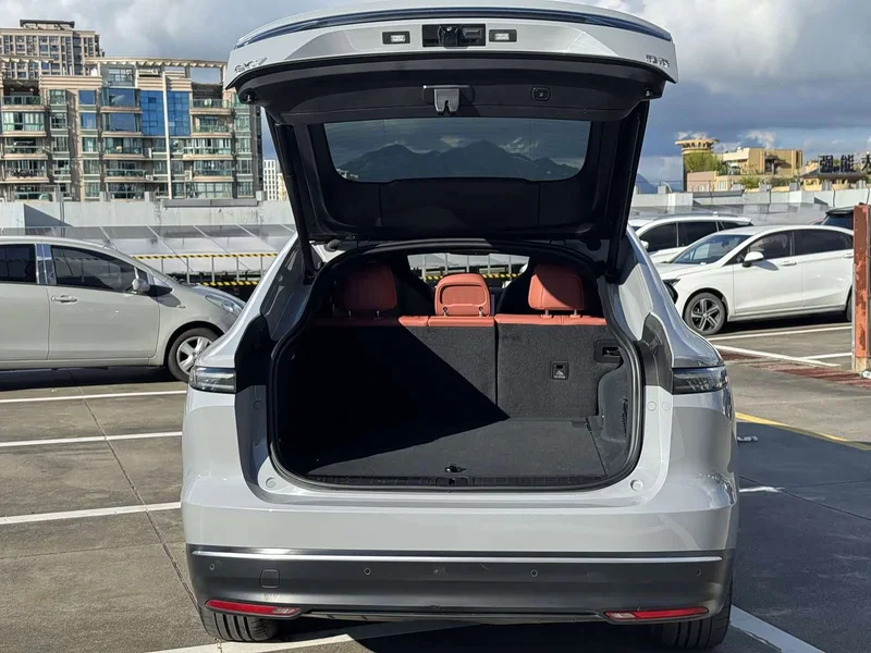 NIO EC7 — фото 7