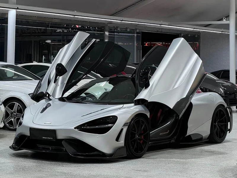 McLaren 720S — фото 1
