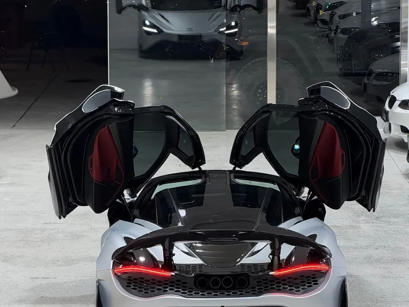 McLaren 720S — фото 18
