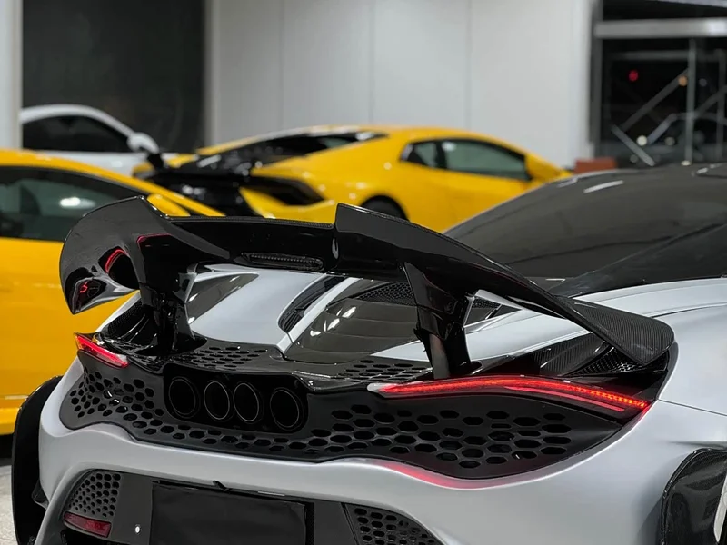 McLaren 720S — фото 19