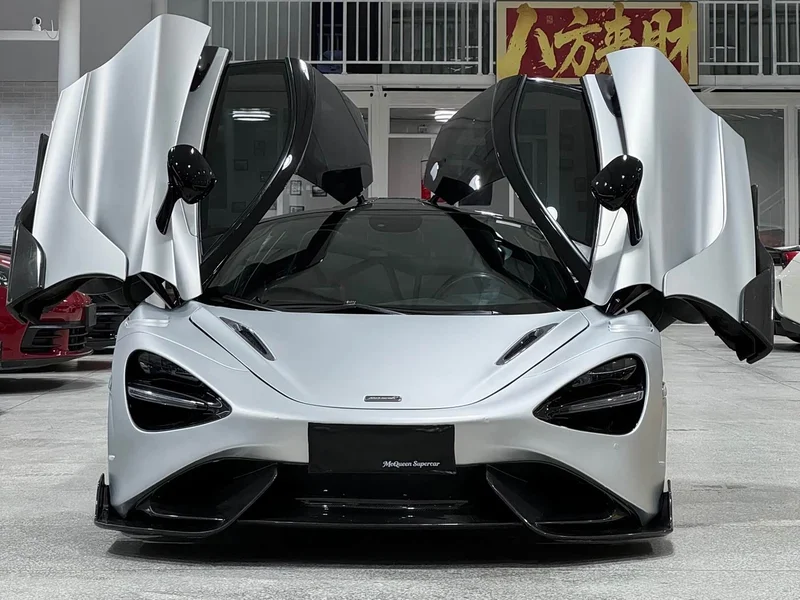 McLaren 720S — фото 2