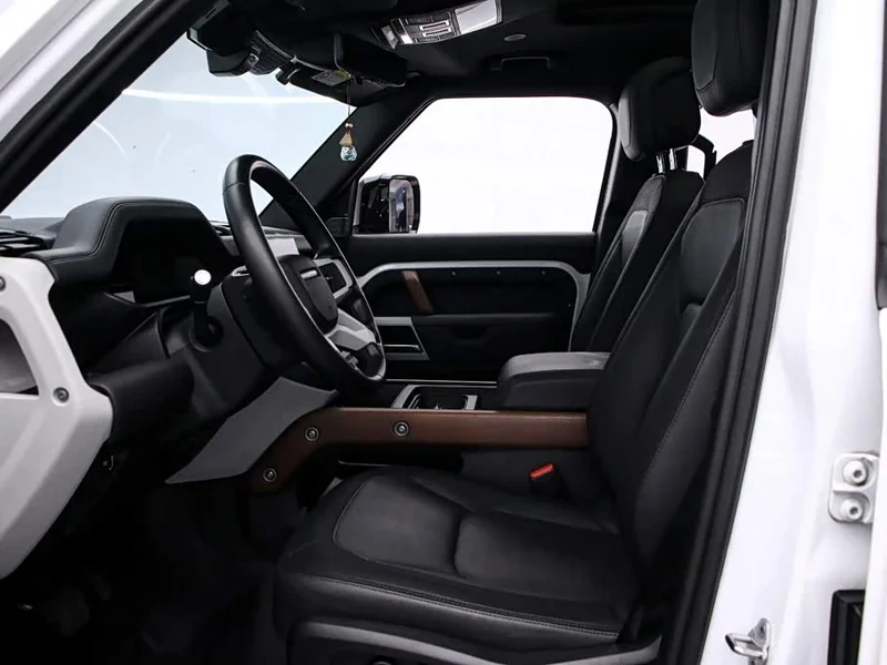 Land Rover Defender — фото 14