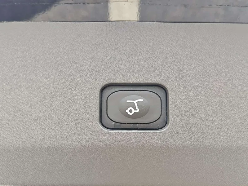 Ford Edge — фото 11