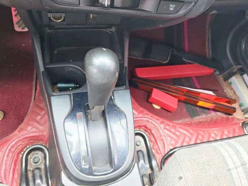 Honda Fit — фото 16
