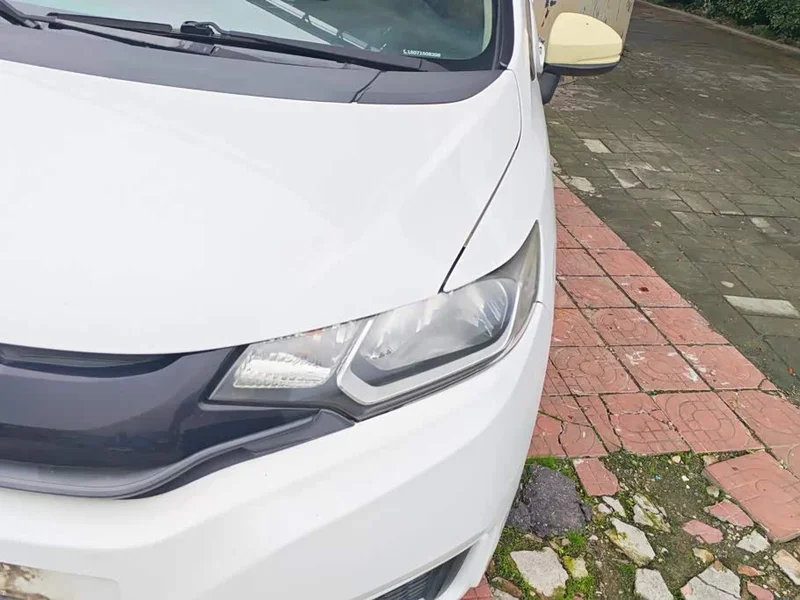 Honda Fit — фото 5