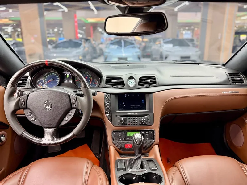 Maserati GranTurismo — фото 15