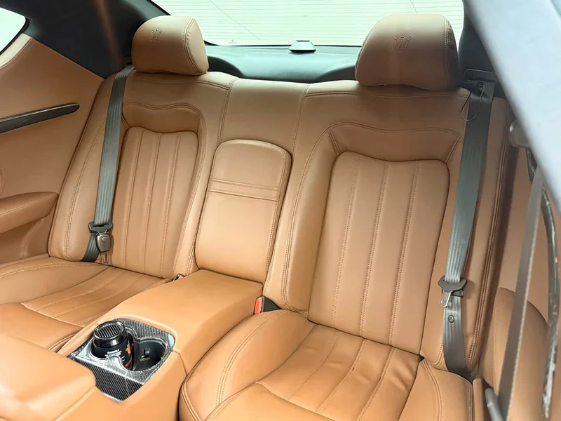 Maserati GranTurismo — фото 19
