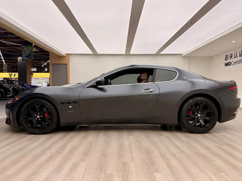 Maserati GranTurismo — фото 9
