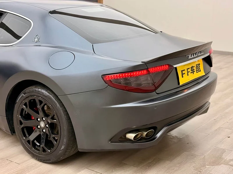 Maserati GranTurismo — фото 10