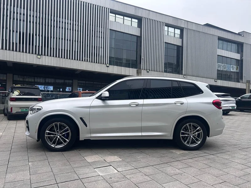 BMW X3 — фото 4