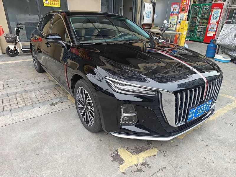Hongqi H5 — фото 3