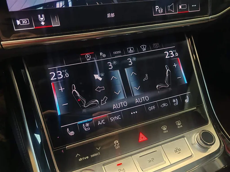 Audi A8 — фото 24