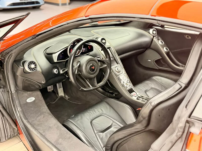 McLaren 625C — фото 13