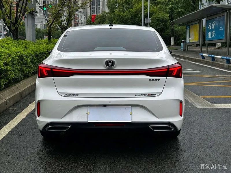 Changan Eado — фото 23