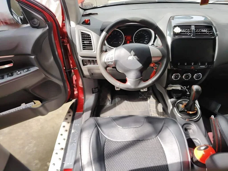 Mitsubishi ASX — фото 11